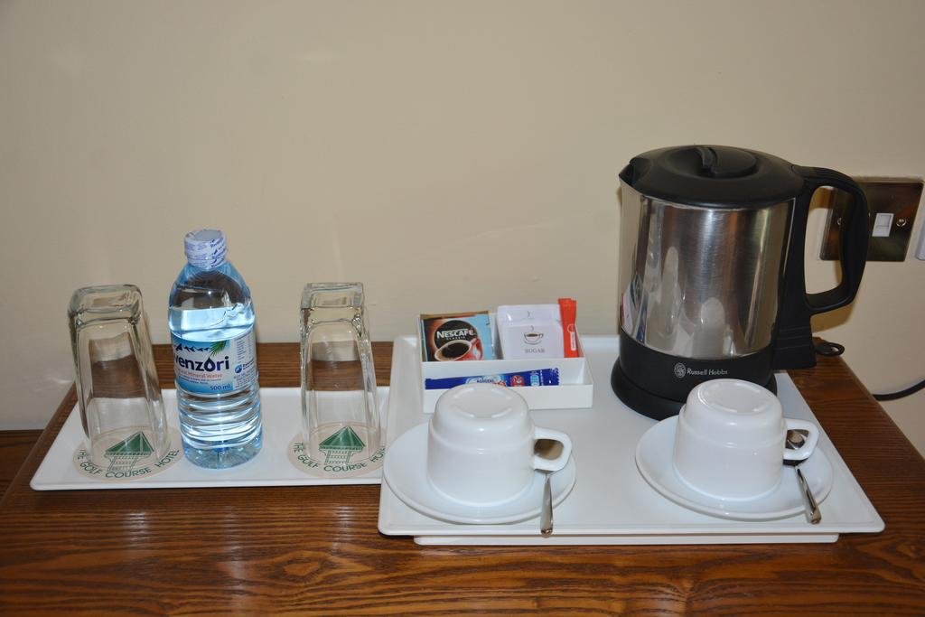 Фото Golf Course Hotel