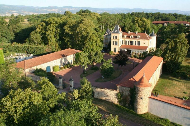 Гостиница Le Chateau De Champlong