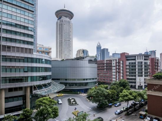 Фото Green Court Residence City Center Shanghai