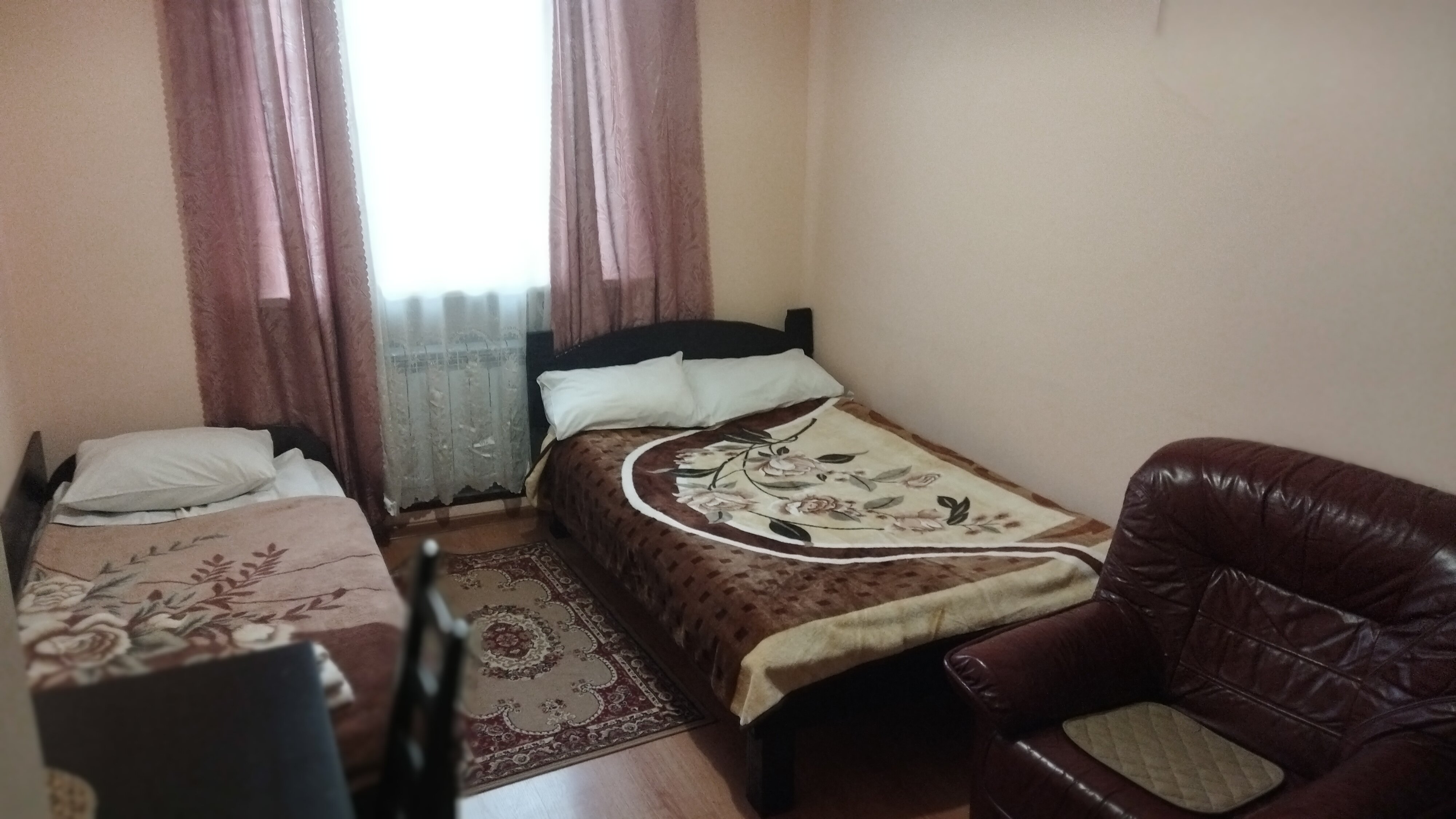 Фото Мини-отель Тучков 3