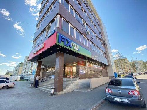 Issiq qizlar bilan nudist plyajda jinsiy aloqa