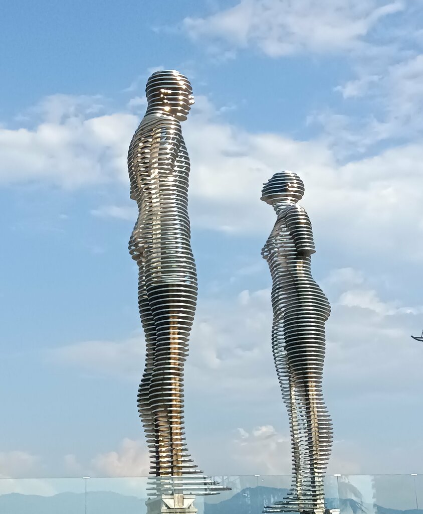Достопримечательность Али и Нино, Батуми, фото