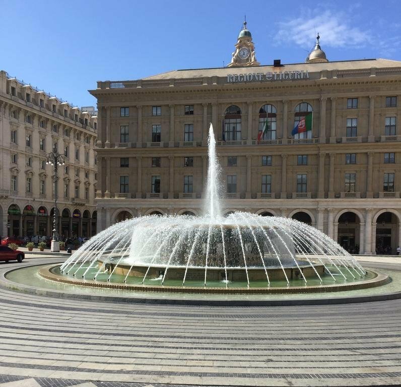 Гостиница Hotel Le Nuvole - Residenza d'Epoca в Генуе