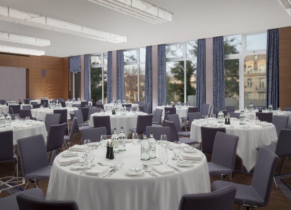 Фото Royal Savoy Hotel & SPA Lausanne