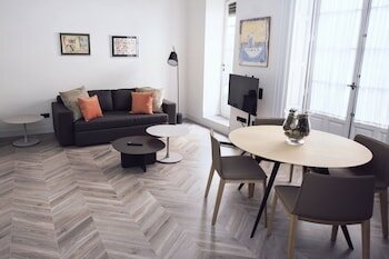 Фото Palacio Salvetti Suites