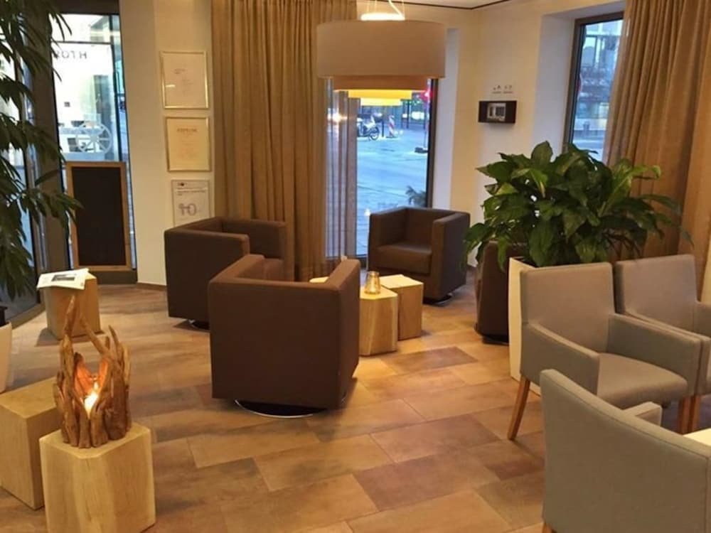 Фото Hotel Goldenes Rad