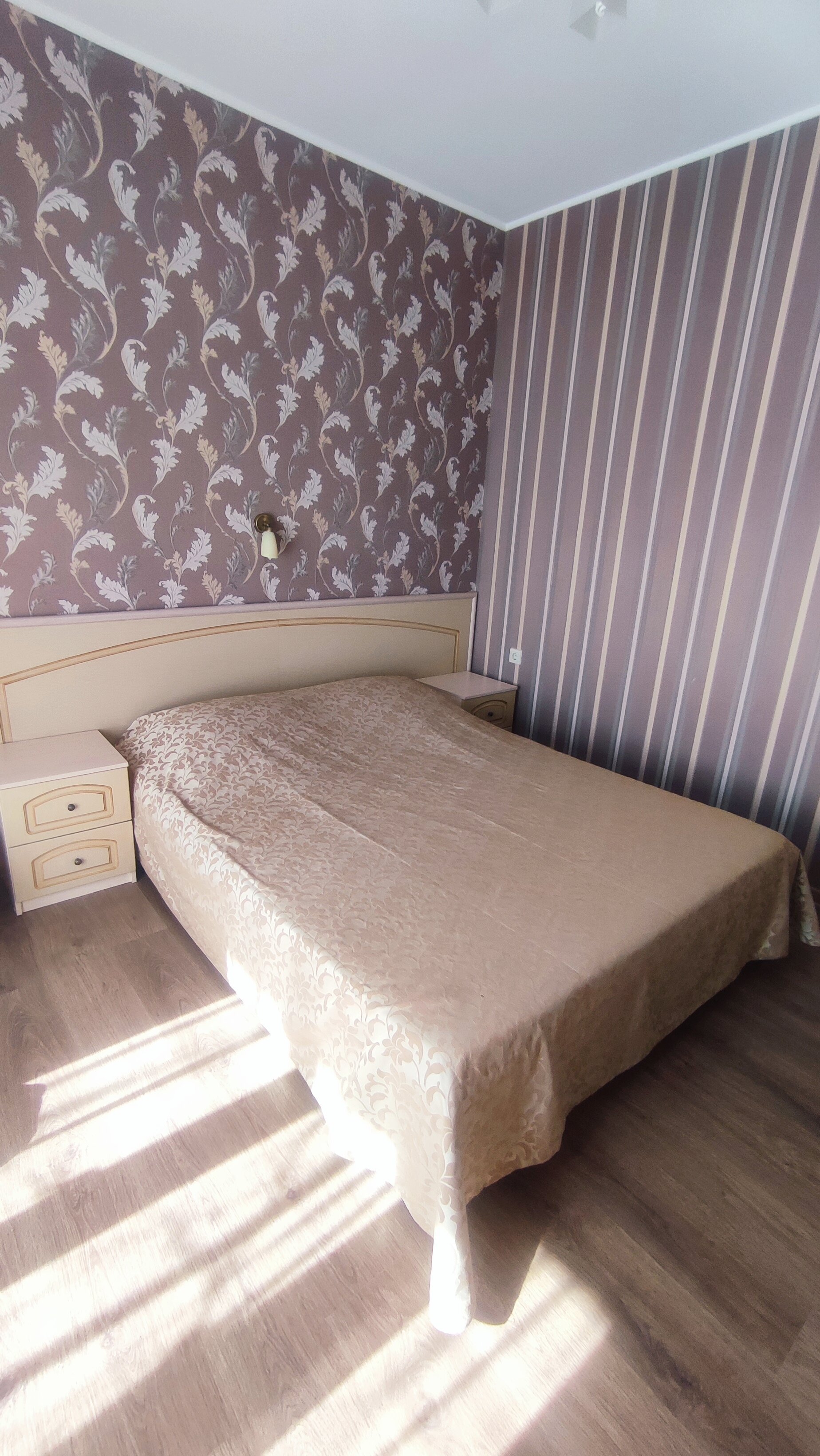 Фото Гелиос