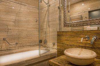 Фото Villa Plaza Boutique Hotel & SPA