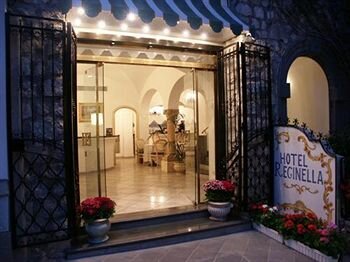 Внешний вид отеля Hotel Reginella Positano в Позитано, фото 2