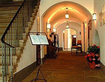 Фото Romantik Hotel Tuchmacher