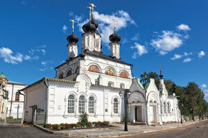 Cathedral of Procopius of Ustyug at the Cathedral Courtyard (Naberezhnaya ulitsa, 57), orthodox church
