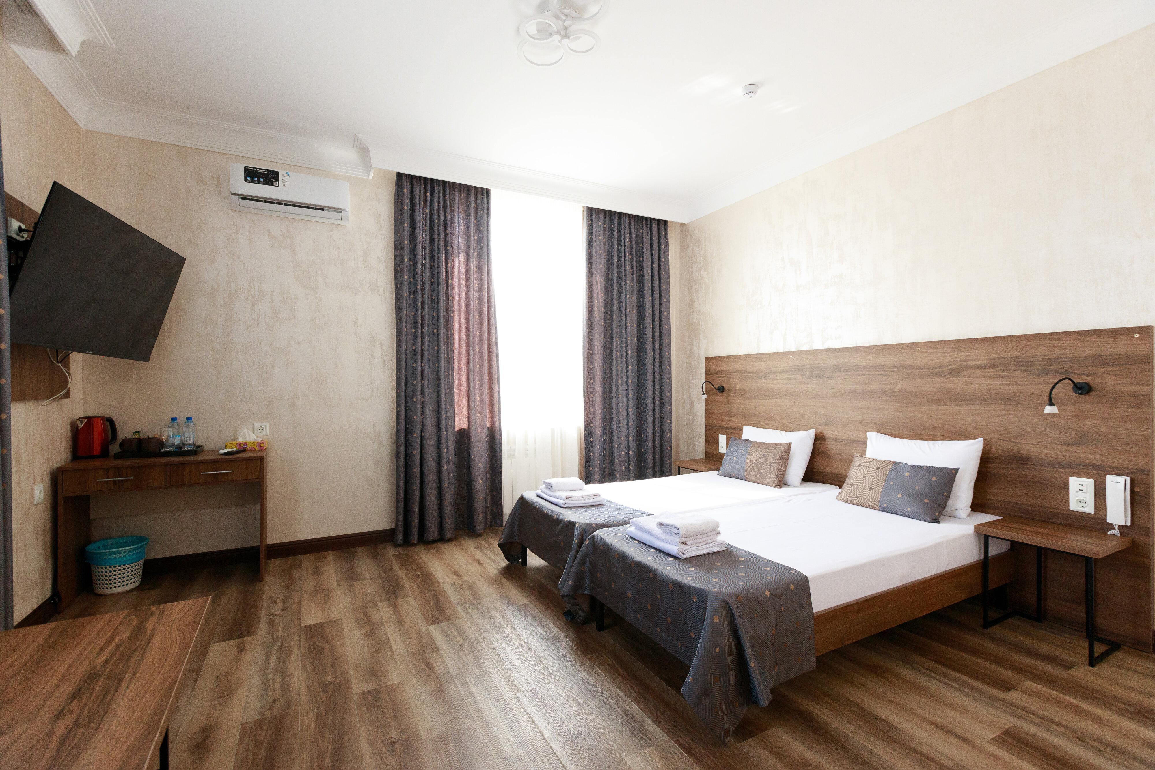 Фото Галеон