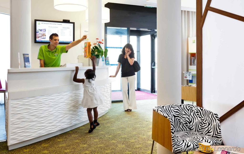 Фото B&b Hotel Marseille Centre La Timone