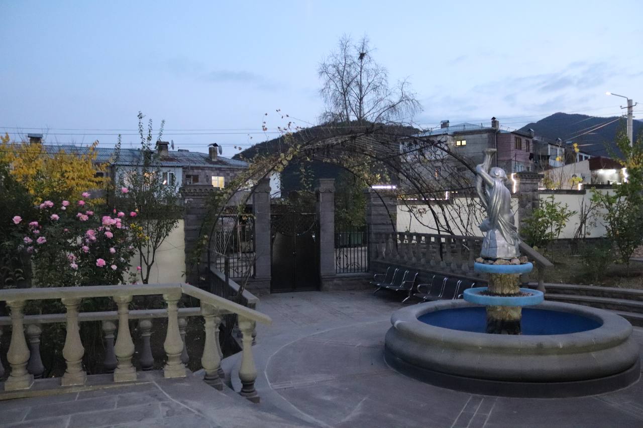 Фото Grand Hotel Kapan