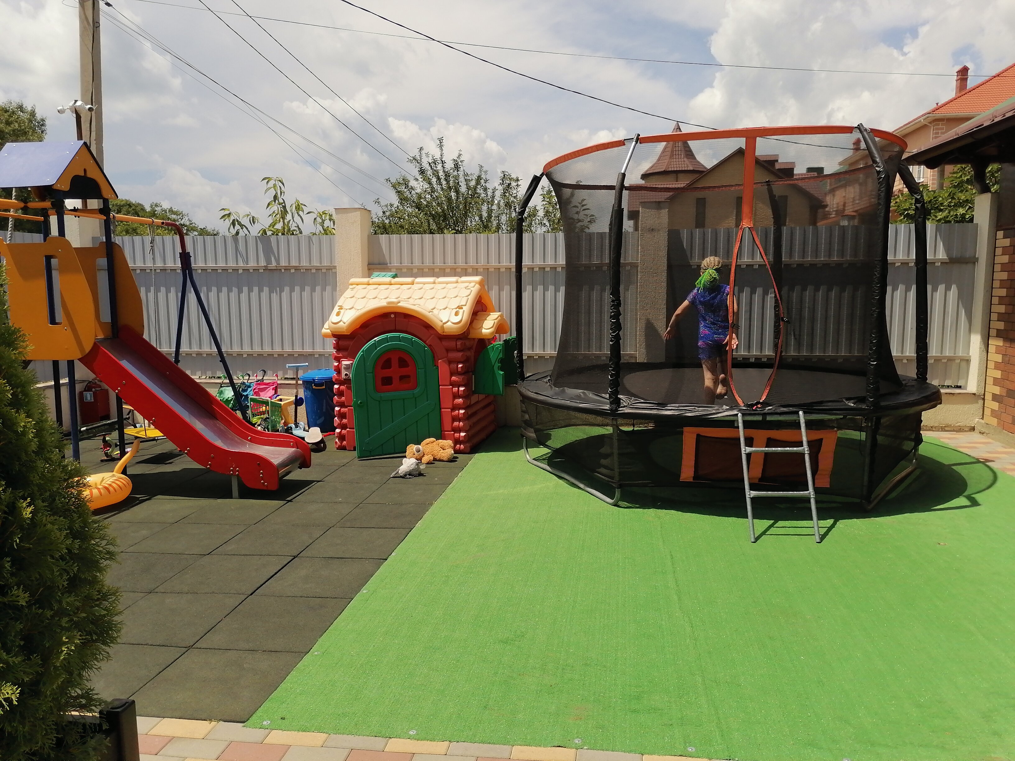 Фото Атмосфера