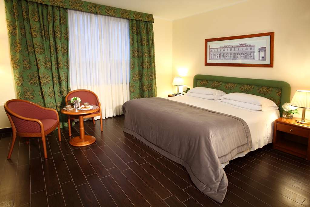 Фото Starhotels Business Palace