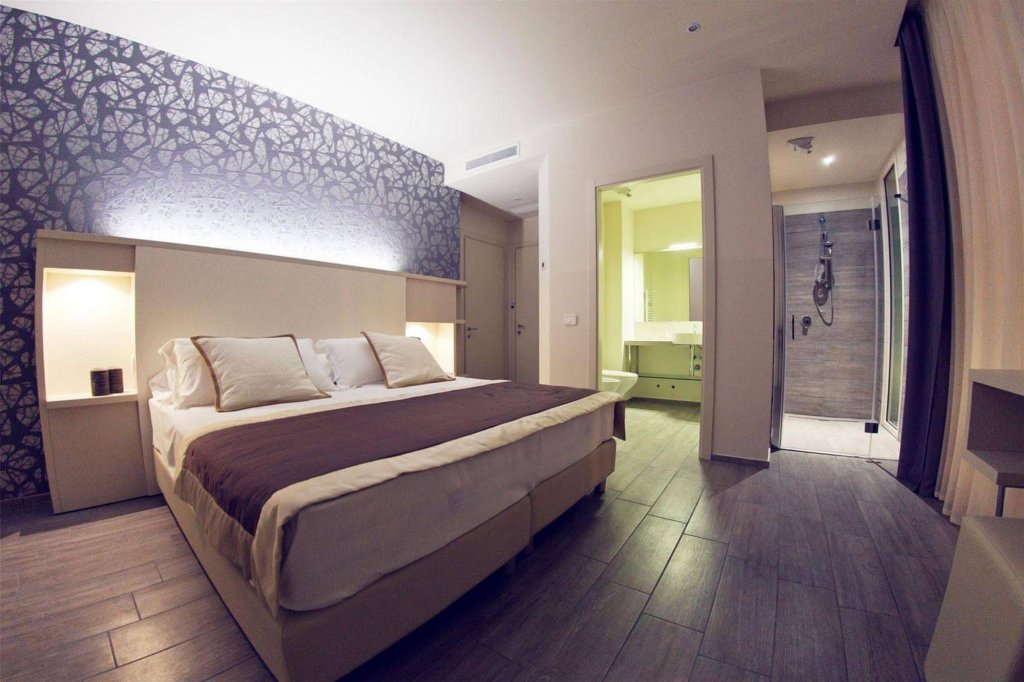 Фото L'hotel