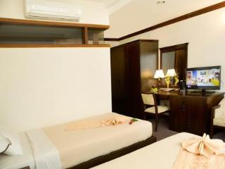 Фото Dong Kinh Hotel