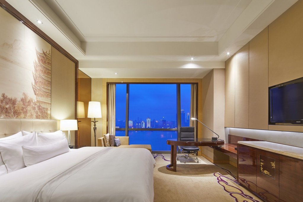 Фото The Westin Wuhan Wuchang