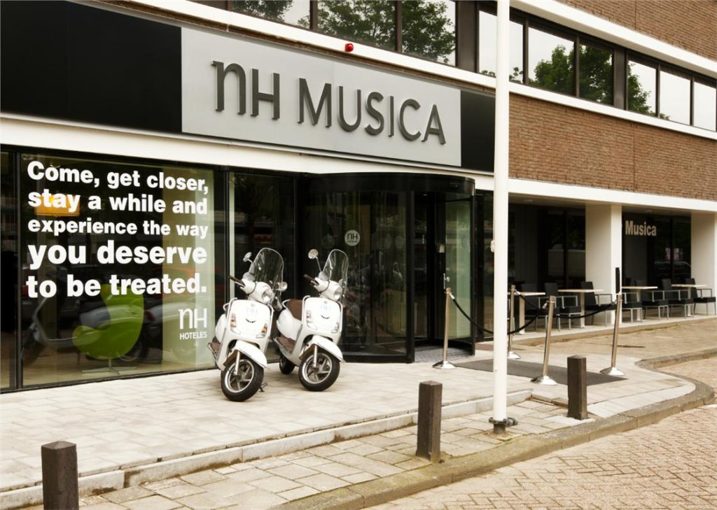 Фото Nh Amsterdam Zuid