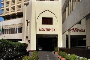 Гостиница Mövenpick Karachi