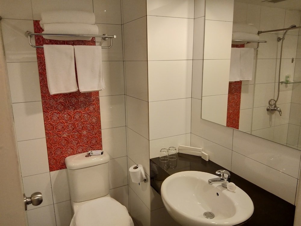 Фото The Palace Hotel Kota Kinabalu