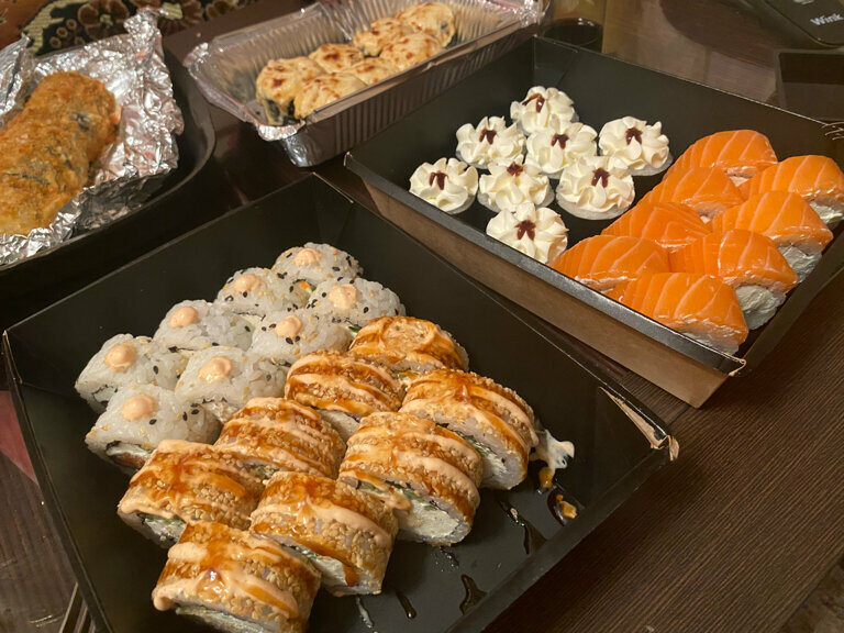 Доставка суши и роллов в Омске - FoodGarden