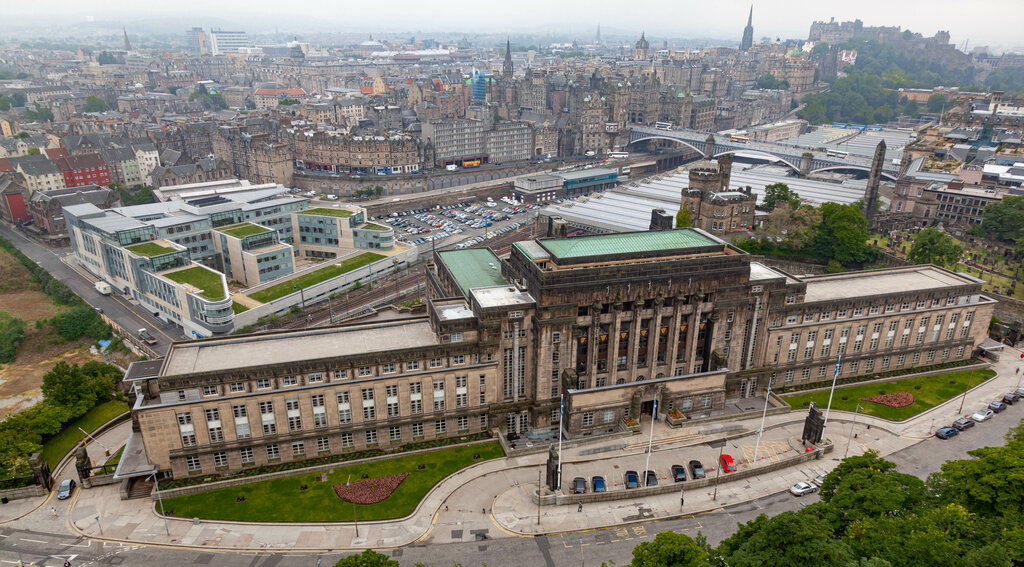 Landmark, attraction St Andrew's House, Edinburgh, photo