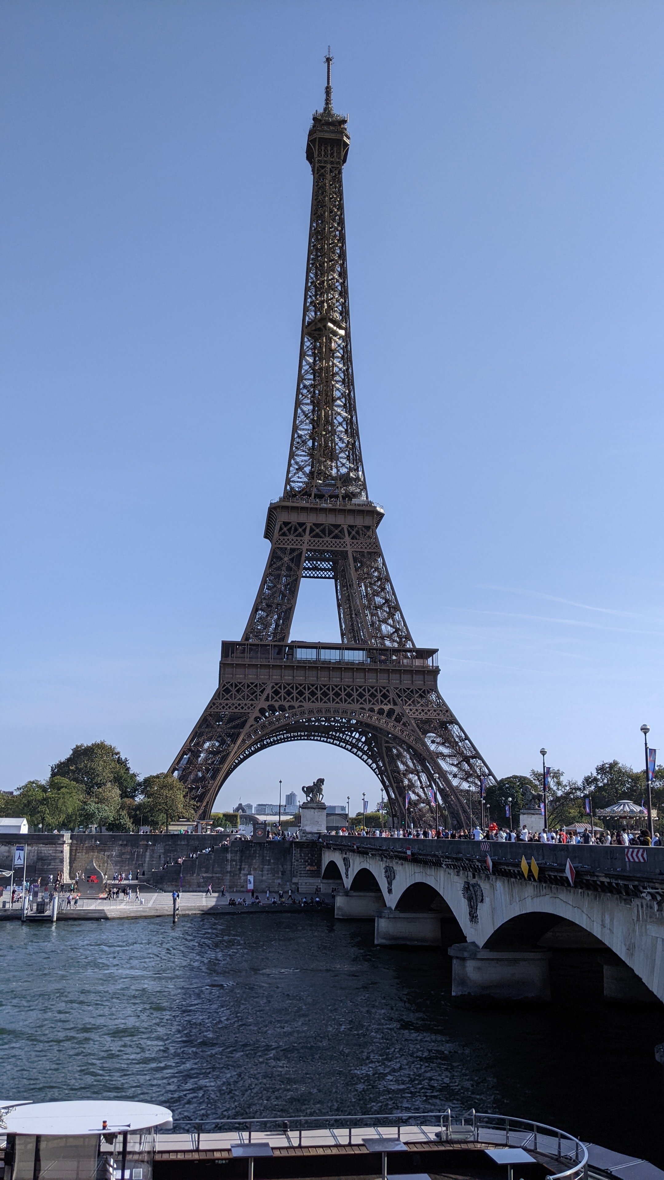 Фото Saint Georges Lafayette Hotel