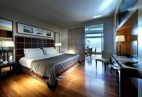 Гостиница Eurostars Grand Marina в Барселоне