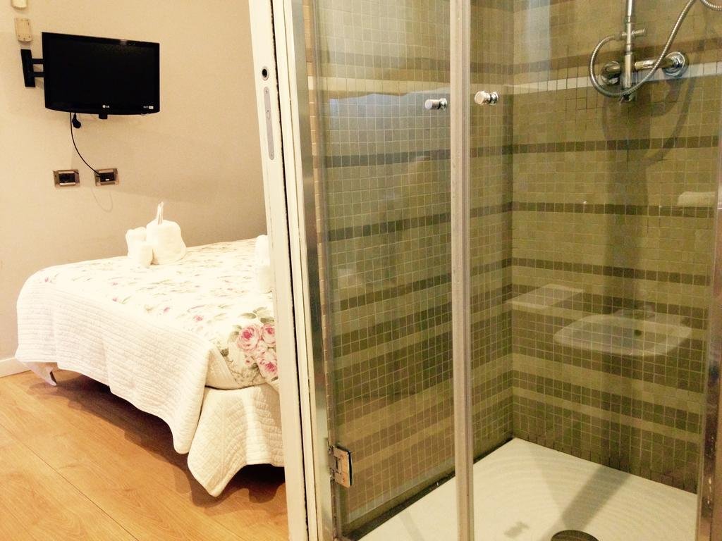 Фото Maxim bed and breakfast Suite Rooms