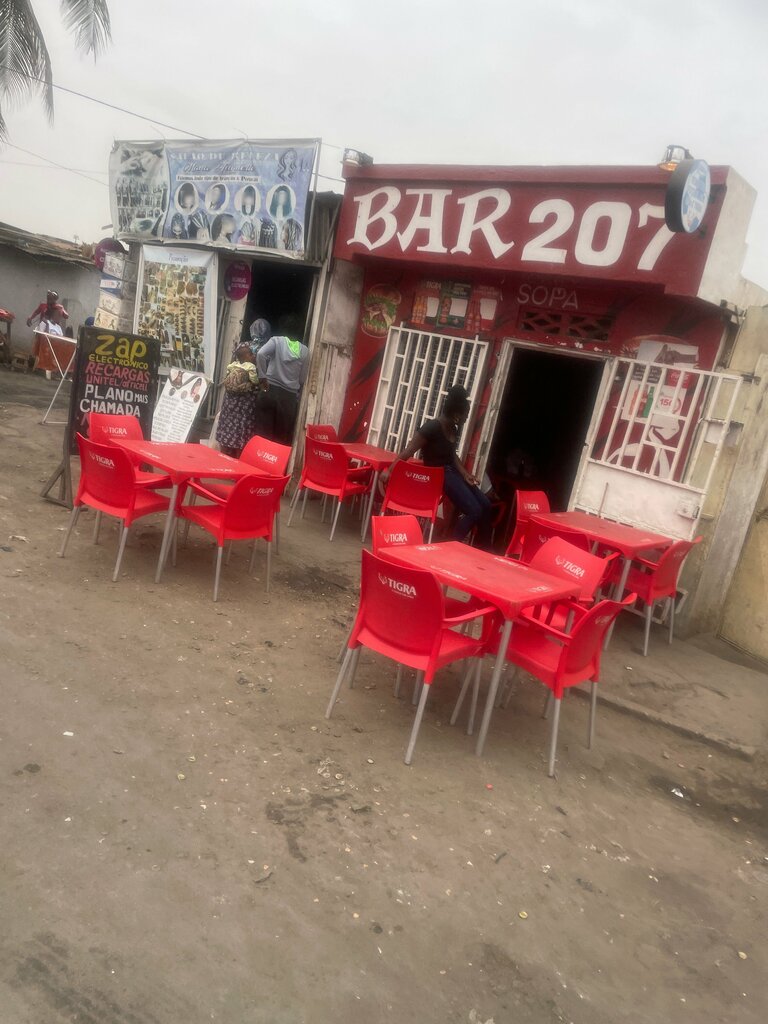 Cafe Bar 207, Loanda, photo
