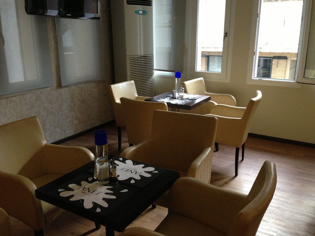 Фото Cosmopolit Athens Hotel