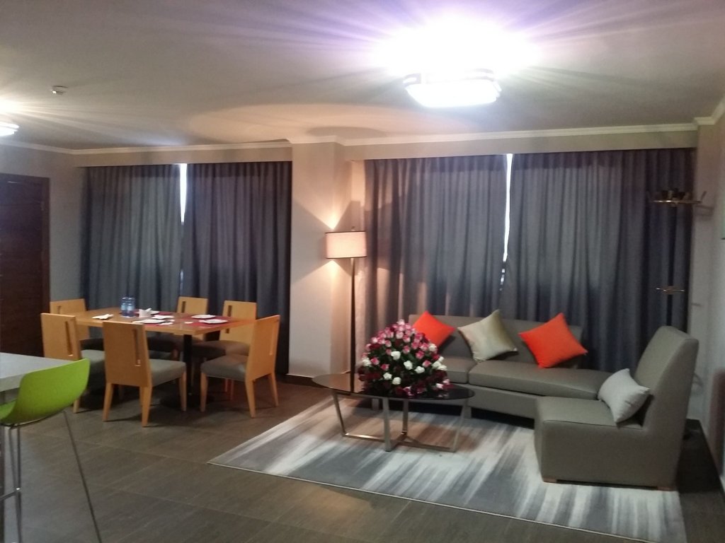 Фото Боле Амбассадор