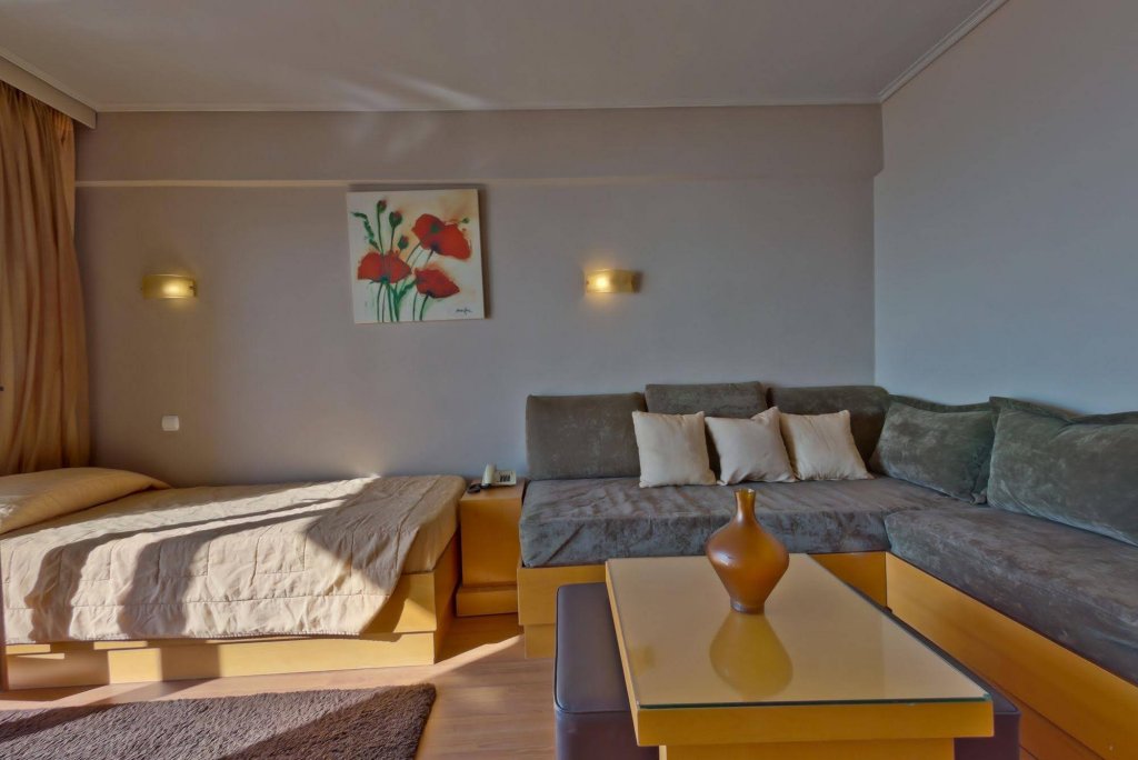 Фото Palace Hotel Glyfada