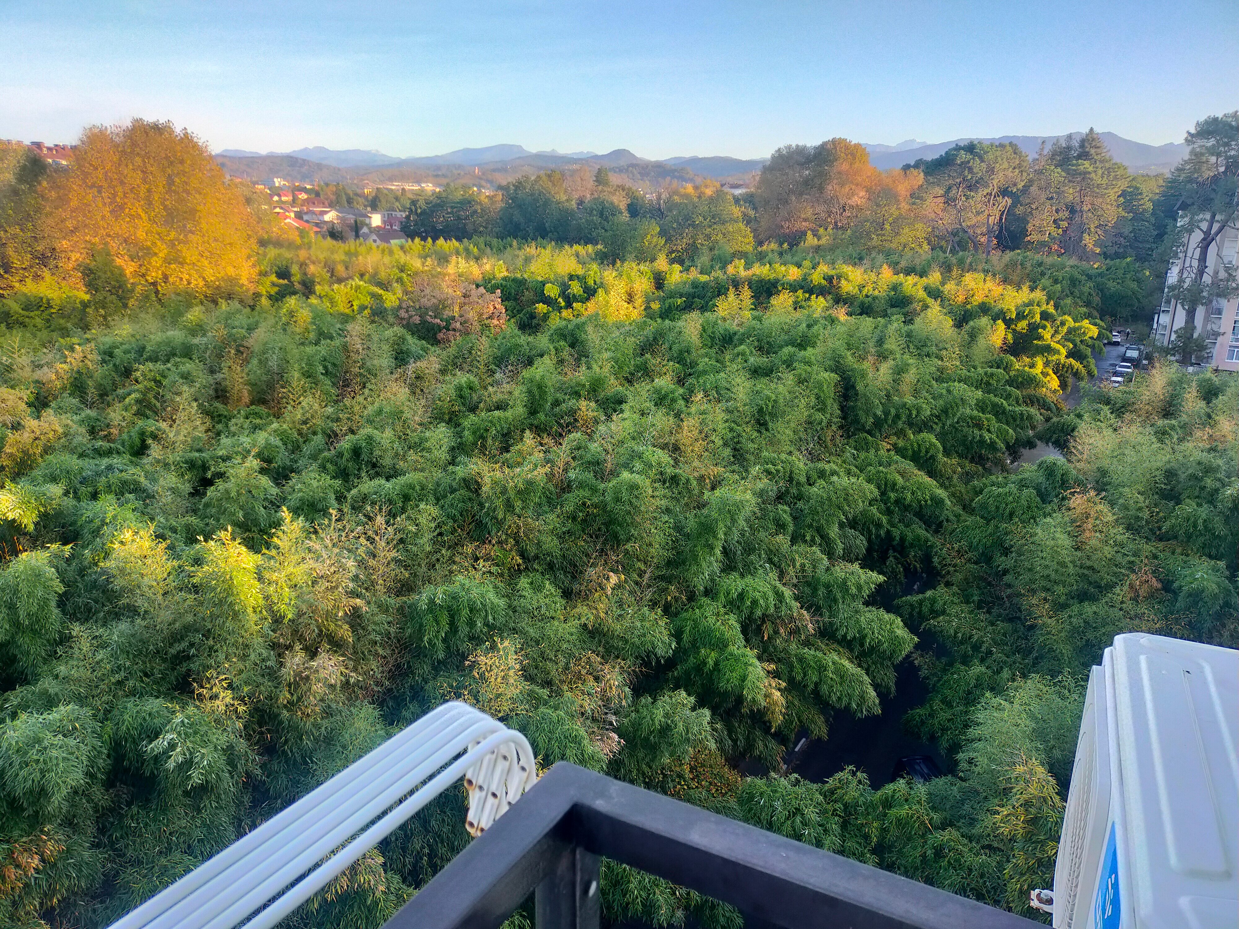 Фото Оплот Апартаменты Сорренто Парк