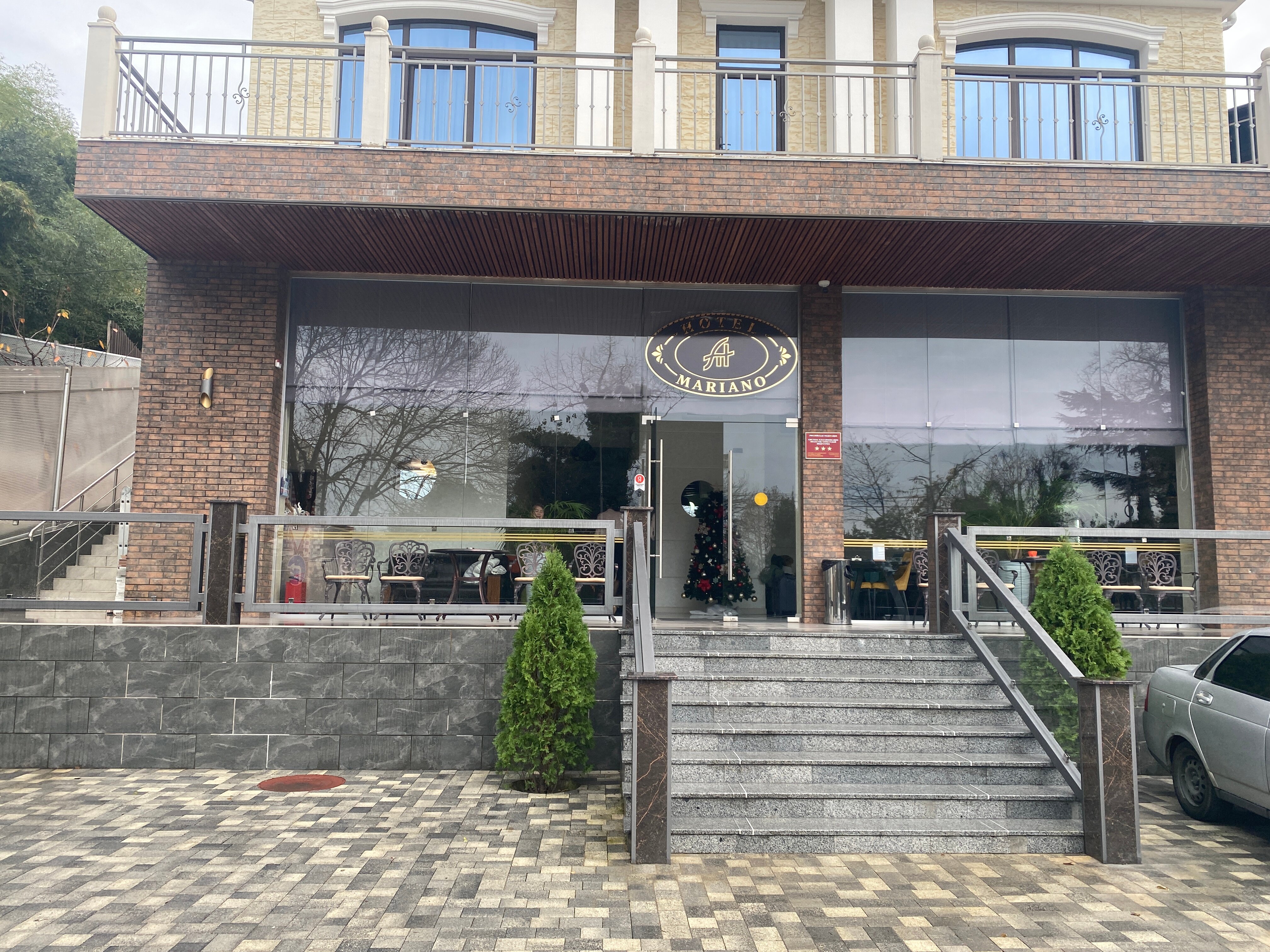 Фото Мариано