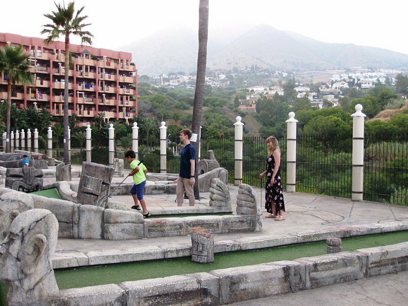 Фото Holiday World Polynesia Hotel