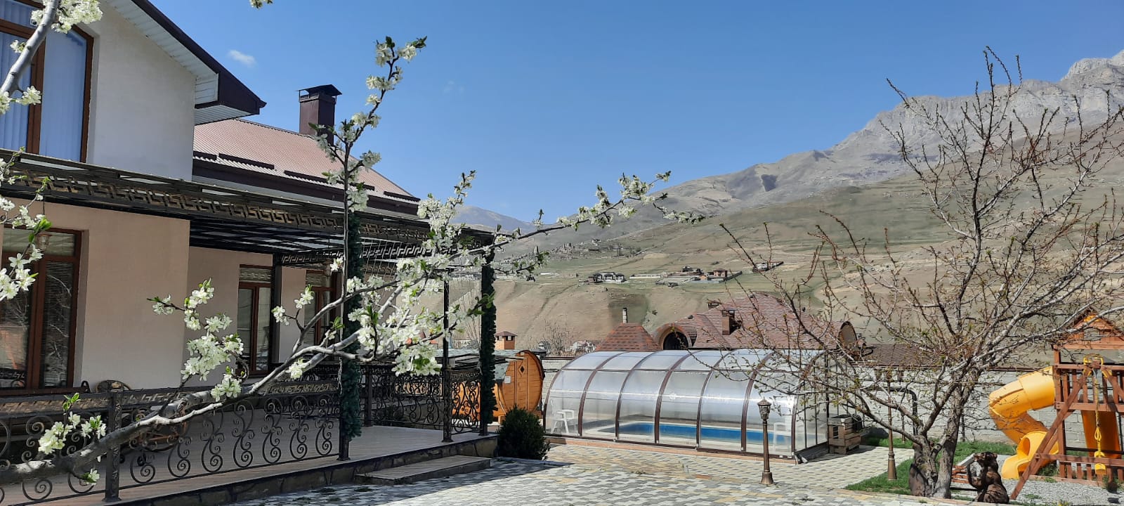 Фото Горный Оазис