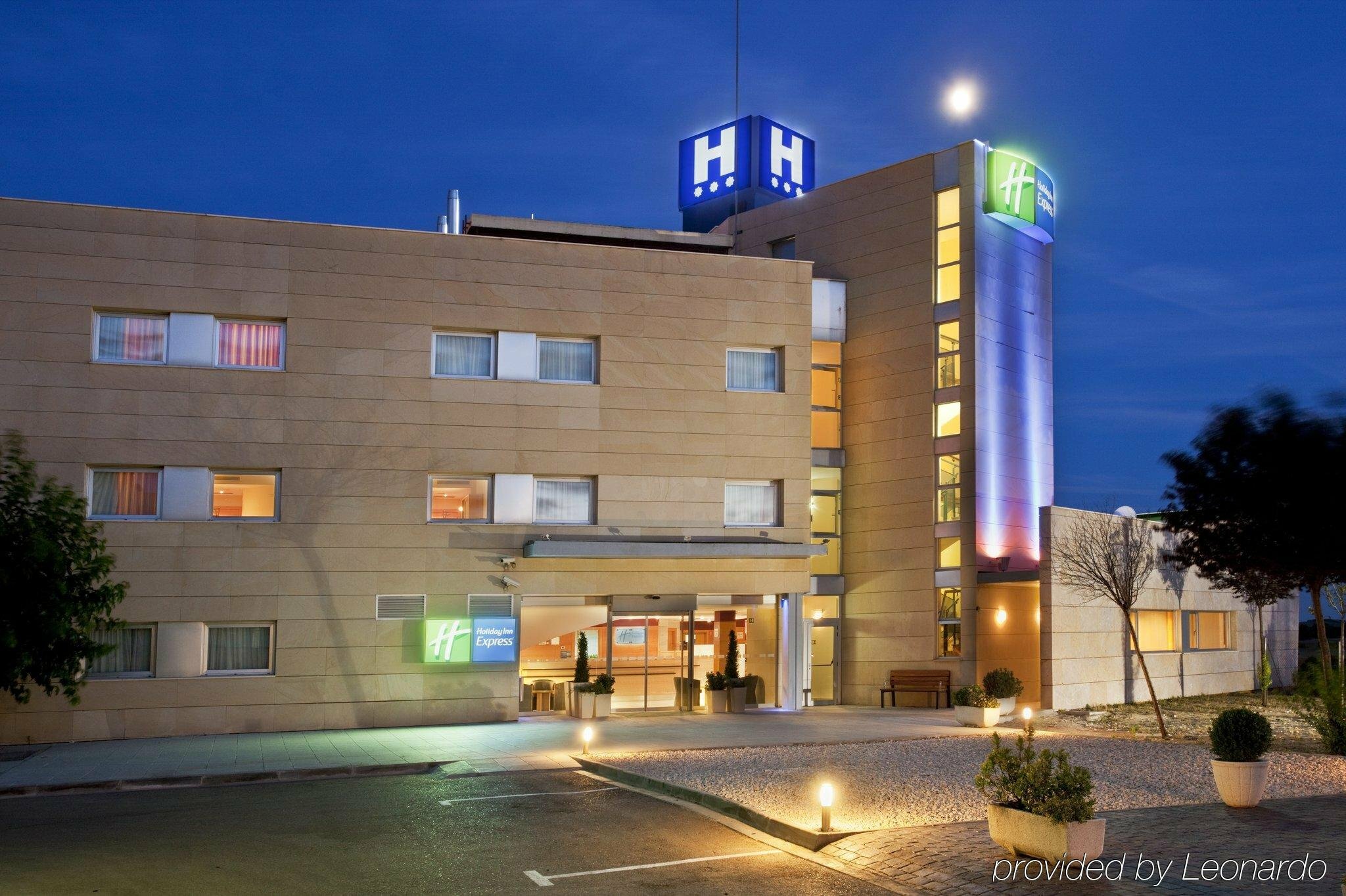 Фото Holiday Inn Express Madrid Rivas by IHG