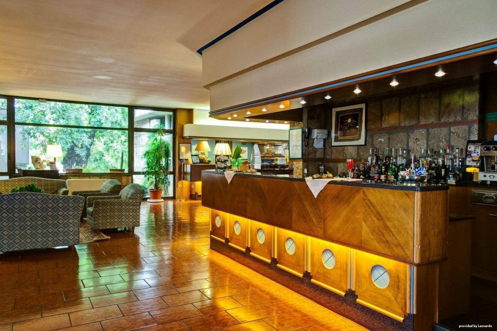 Фото Best Western Garden Hotel