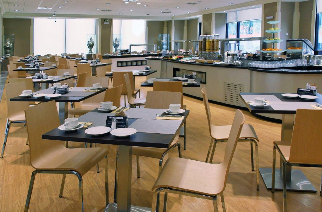 Фото Meliá Avenida América