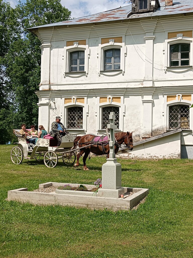 كنيسة أرثوذكسية Kazanskoy Ikony Bozhiey Materi v Khmelite Church ، مقاطعة سمولينسك، صورة
