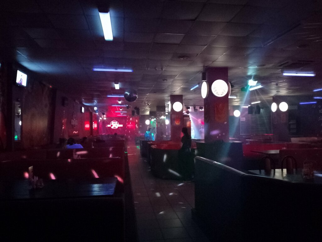 Клуб ресторан ссср ленинградская ул 156 фото Клуб-ресторан СССР, nightclub, Vologda, Leningradskaya ulitsa, 156 - Yandex Maps