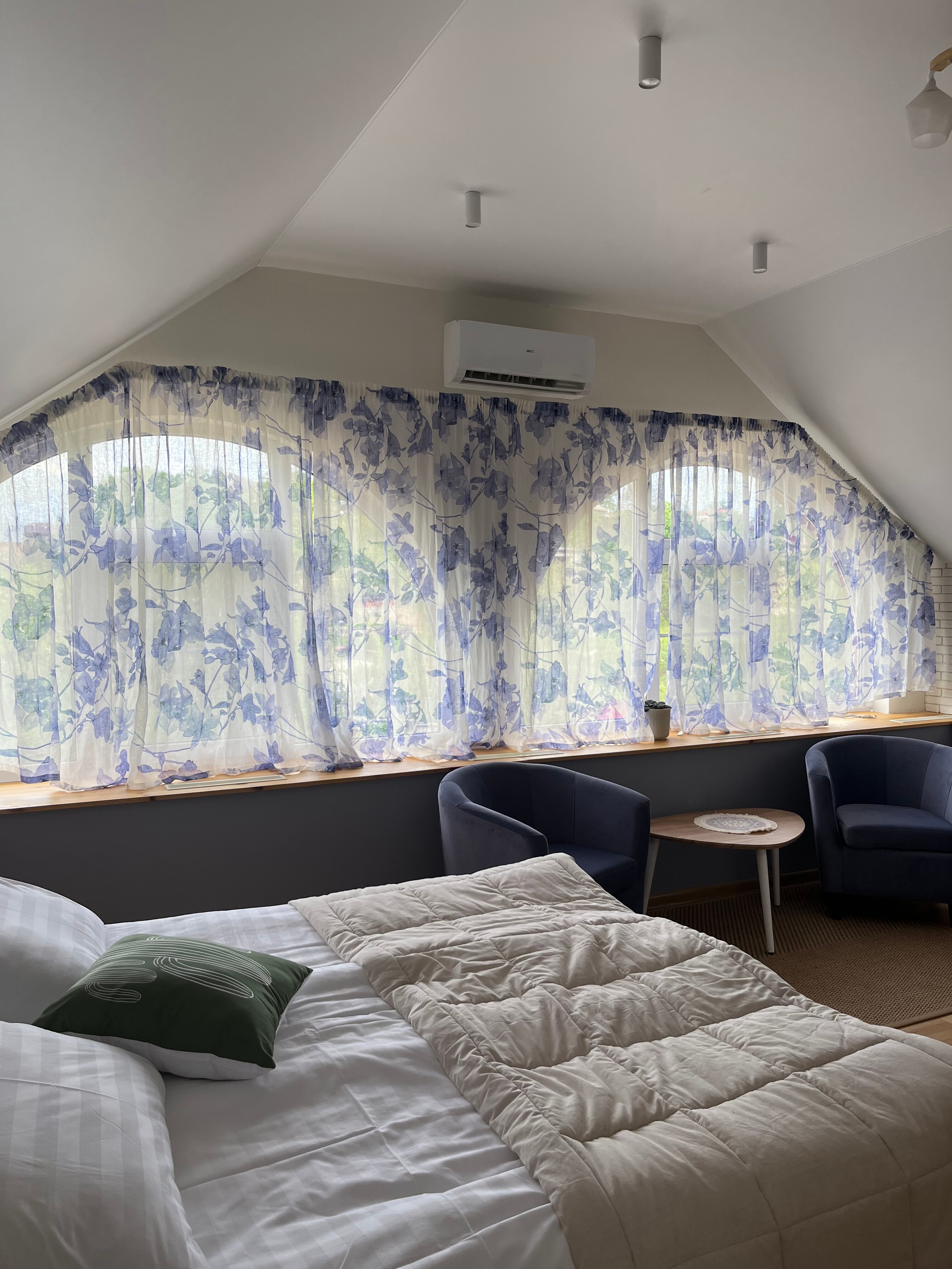 Фото Розмарин