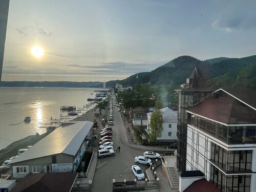 Внешний вид отеля Байкал Кедр в Листвянке, фото 2