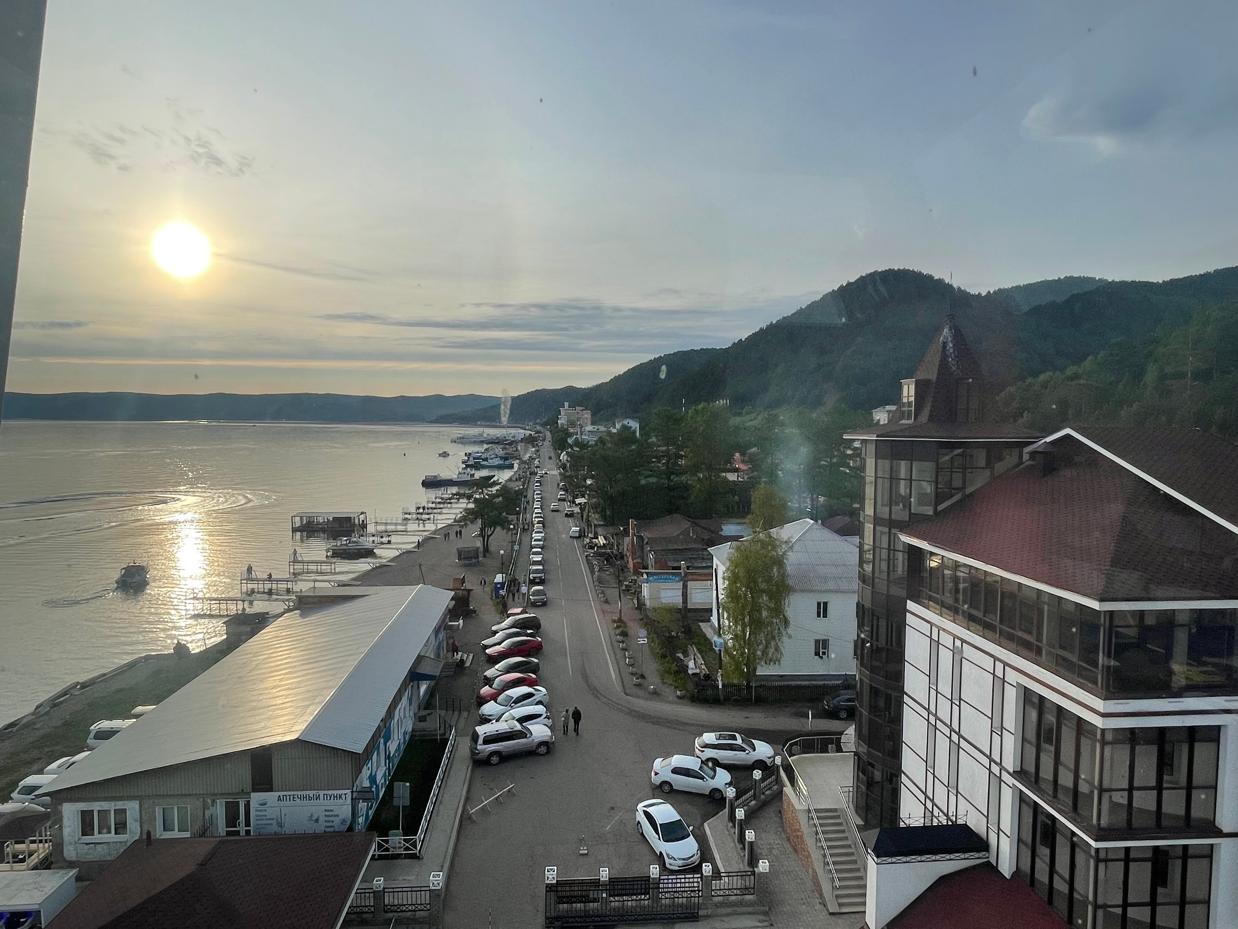 Фото отеля 2