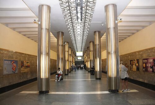 Qara Qarayev (Baku, Qara Qarayev Avenue), metro station