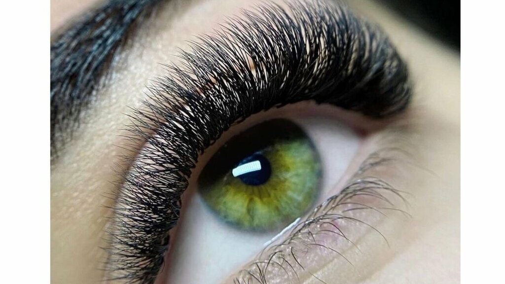 Eyebrow and eyelash salon Gypsy Lashes, Saint Petersburg, photo