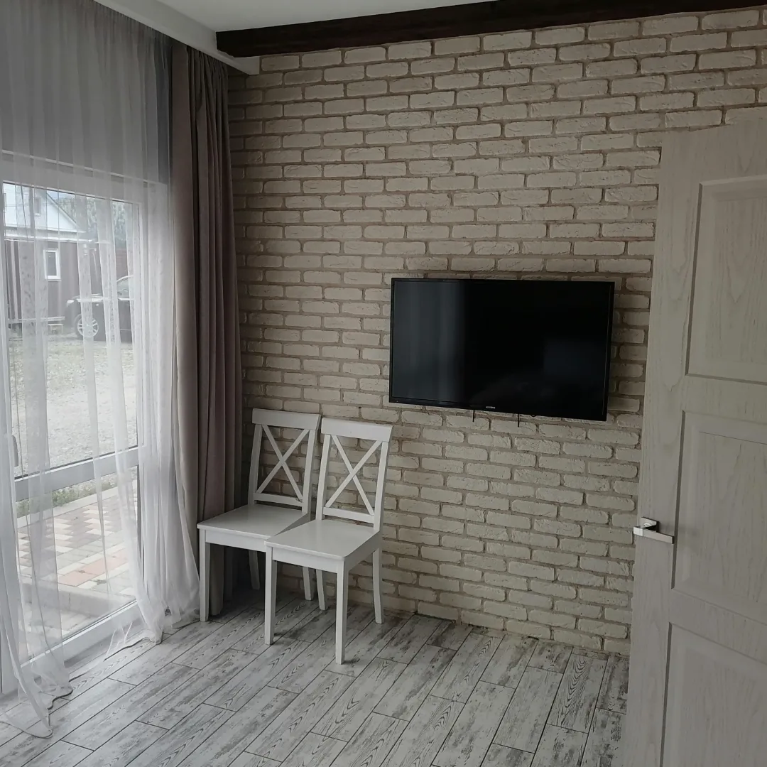 Фото Шале Леона